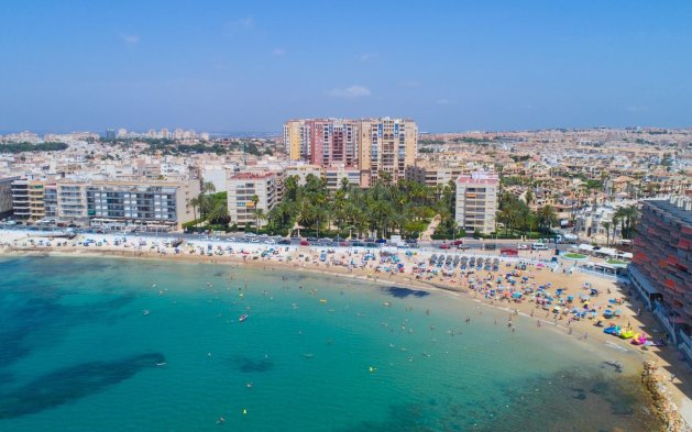 Resale - Apartment / flat - Torrevieja - Playa de los Locos