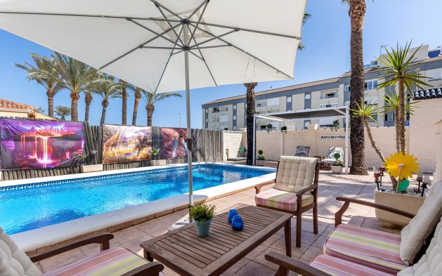 Resale - Villa - Torrevieja - Rocio del Mar