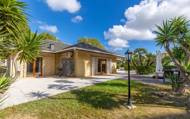 Resale - Villa - Orihuela Costa - Las Filipinas