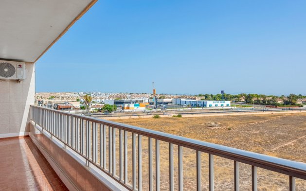 Resale - Apartment / flat - Orihuela Costa - Punta Prima