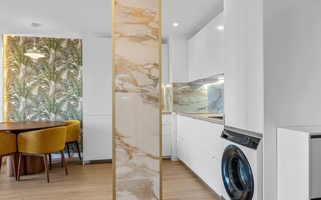 Resale - Apartment / flat - Orihuela Costa - Punta Prima