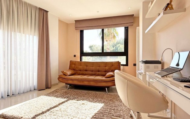 Reventa - Villa - Orihuela Costa - Villamartín