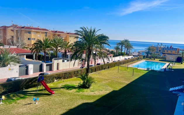 Revente - Appartement - Torrevieja - Punta Prima