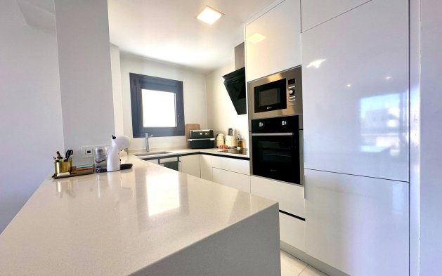 Resale - Apartment / flat - Orihuela Costa - PAU 8