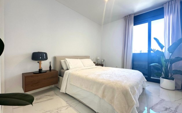 Resale - Apartment / flat - Orihuela Costa - PAU 8