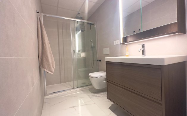 Resale - Apartment / flat - Orihuela Costa - PAU 8