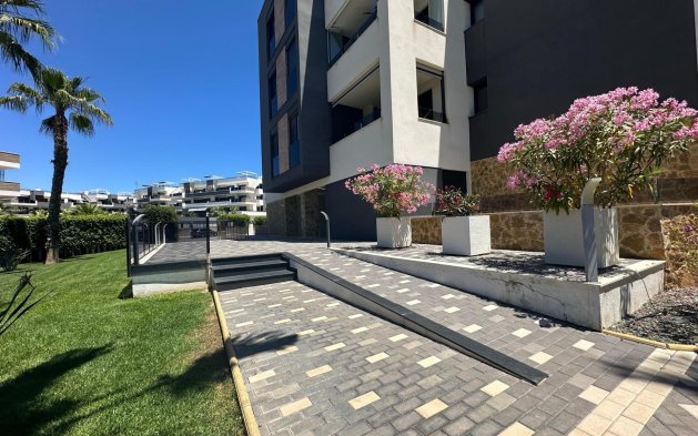 Resale - Apartment / flat - Orihuela Costa - PAU 8