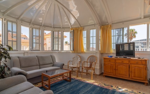 Resale - Villa - Pilar de la Horadada - Torre de la Horadada