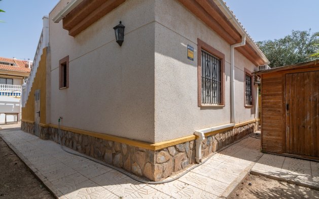 Resale - Villa - Pilar de la Horadada - Torre de la Horadada