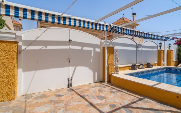 Resale - Villa - Pilar de la Horadada - Torre de la Horadada