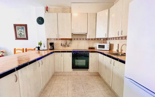 Resale - Apartment / flat - San Miguel de Salinas