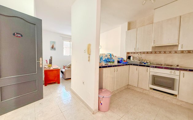 Resale - Apartment / flat - San Miguel de Salinas