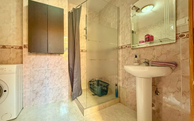 Resale - Apartment / flat - San Miguel de Salinas