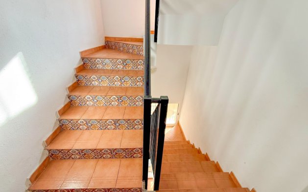 Resale - Apartment / flat - San Miguel de Salinas