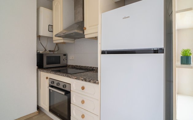 Resale - Apartment / flat - Torrevieja - Cabo cervera