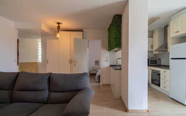 Resale - Apartment / flat - Torrevieja - Cabo cervera