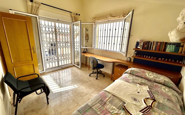 Resale - Townhouse - Pilar de la Horadada - Torre de la Horadada
