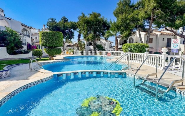 Resale - Bungalow - Torrevieja - Torrelamata - La Mata