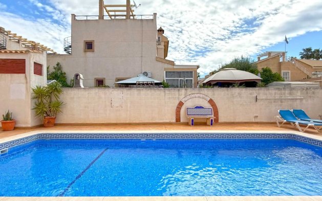 Reventa - Villa - Orihuela Costa - Los Altos