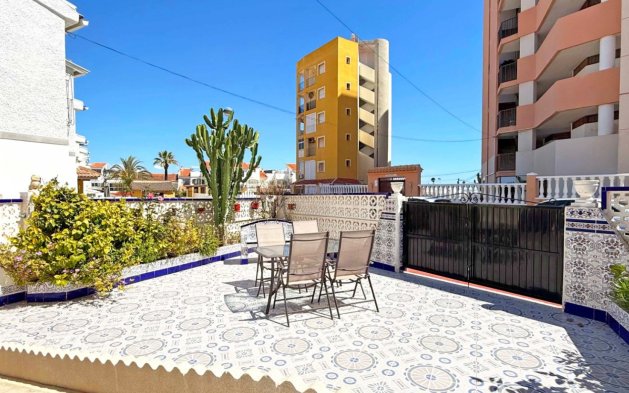 Reventa - Apartamento / piso - Torrevieja - Torrelamata - La Mata