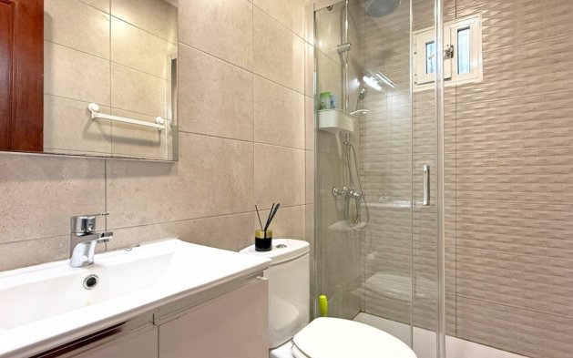 Reventa - Apartamento / piso - Torrevieja - Torrelamata - La Mata