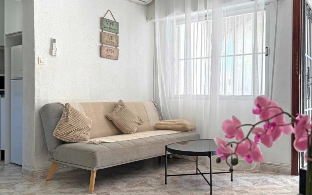 Reventa - Apartamento / piso - Torrevieja - Torrelamata - La Mata