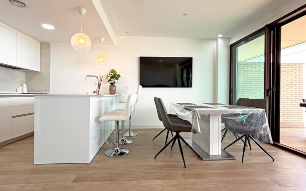 Resale - Apartment / flat - Cartagena - Playa Honda