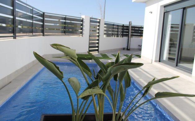 New Build - Villa - Roldán
