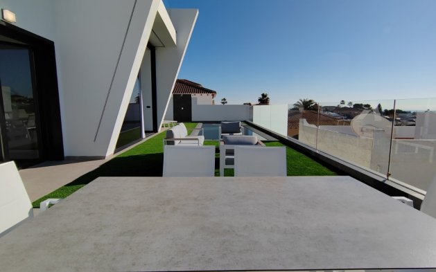 Obra nueva - Villa - Torrevieja - Los Balcones - Los Altos del Edén