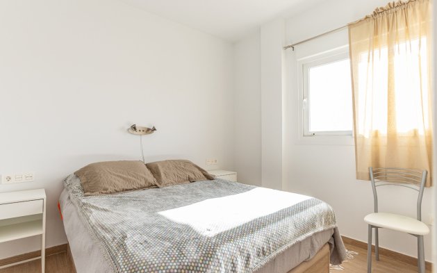 Resale - Apartment / flat - Torrevieja - Nueva Torrevieja