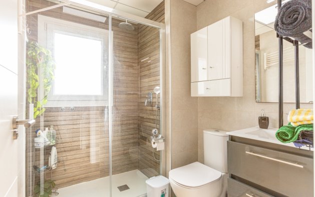 Resale - Apartment / flat - Torrevieja - Nueva Torrevieja