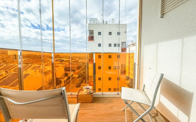 Resale - Apartment / flat - Torrevieja - Nueva Torrevieja