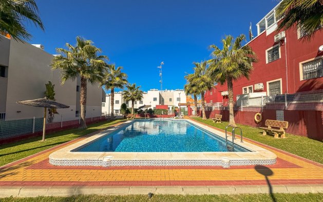 Resale - Bungalow - Torrevieja - Los Balcones - Los Altos 