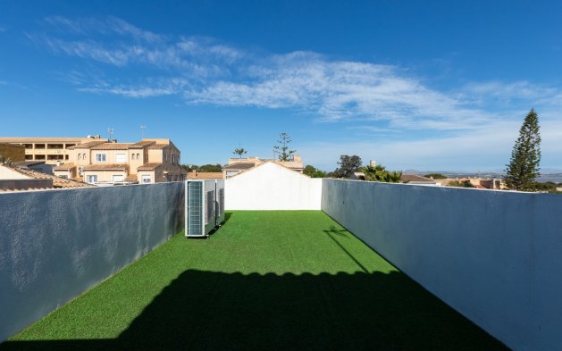 Resale - Villa - Torrevieja - Los Balcones - Los Altos 