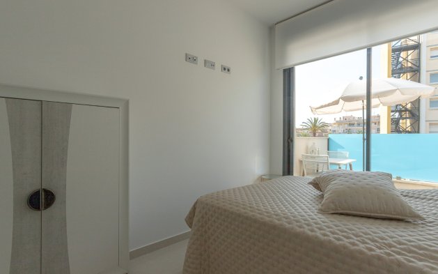 Reventa - Apartamento / piso - Torrevieja