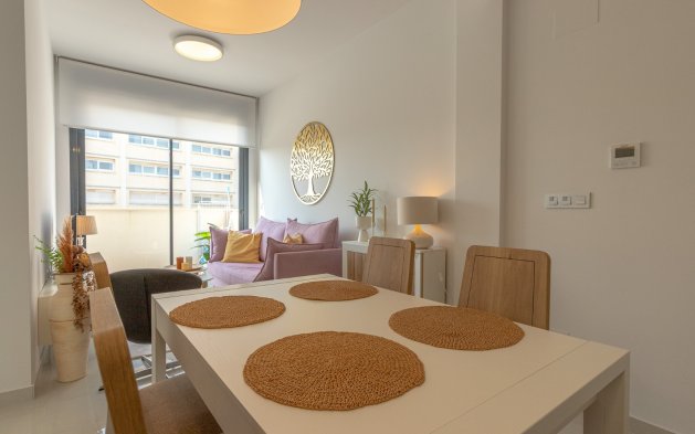 Reventa - Apartamento / piso - Torrevieja