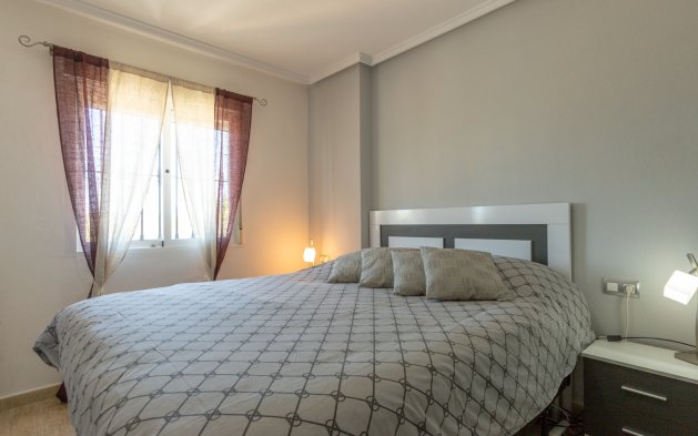 Resale - Bungalow - Orihuela Costa - Villamartín