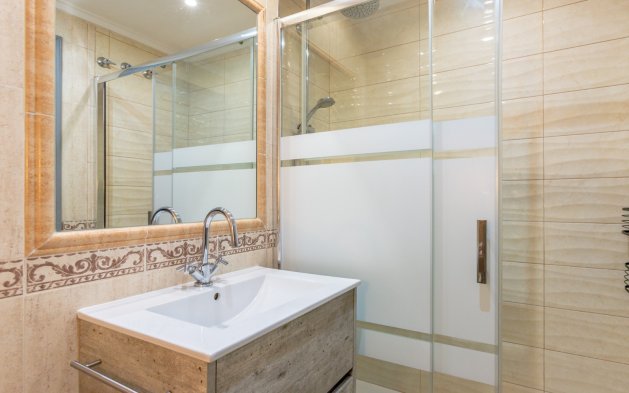 Resale - Bungalow - Orihuela Costa - Villamartín