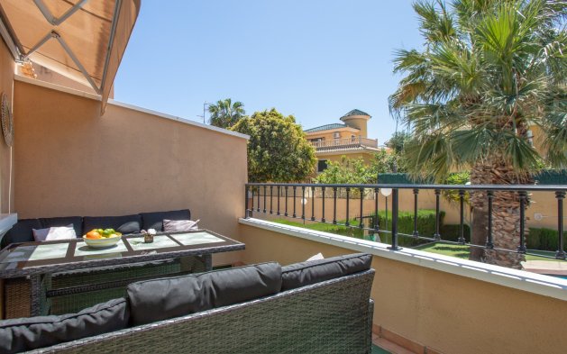 Resale - Bungalow - Orihuela Costa - Villamartín
