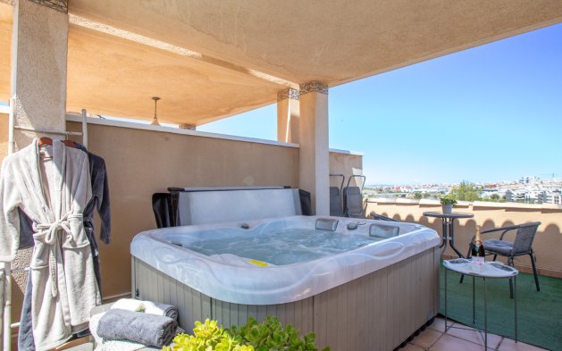 Resale - Bungalow - Orihuela Costa - Villamartín