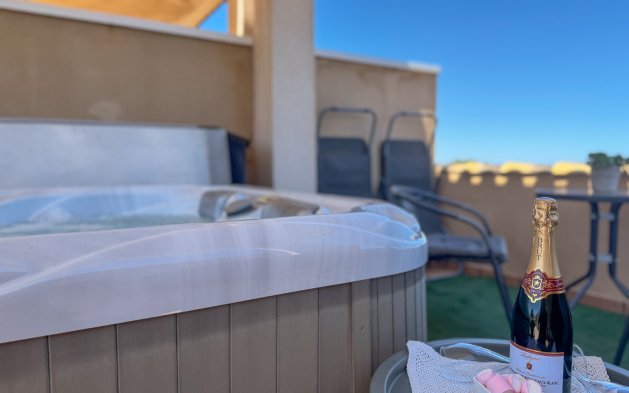 Resale - Bungalow - Orihuela Costa - Villamartín
