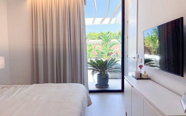 Resale - Villa - Orihuela Costa - Cabo Roig
