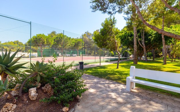 Resale - Apartment / flat - Orihuela Costa - Campoamor