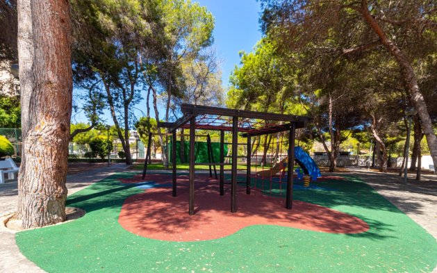 Resale - Apartment / flat - Orihuela Costa - Campoamor
