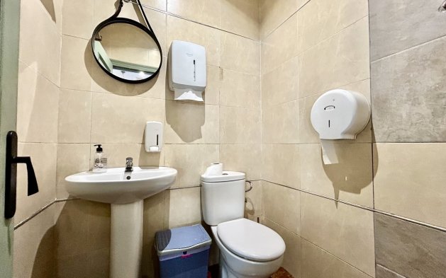 Resale - Local comercial - Orihuela Costa - Villamartín