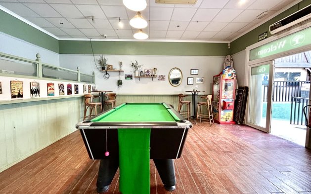 Resale - Local comercial - Orihuela Costa - Villamartín