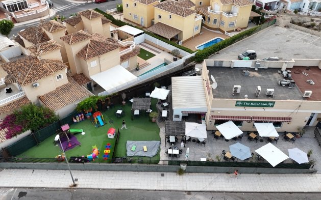 Resale - Local comercial - Orihuela Costa - Villamartín