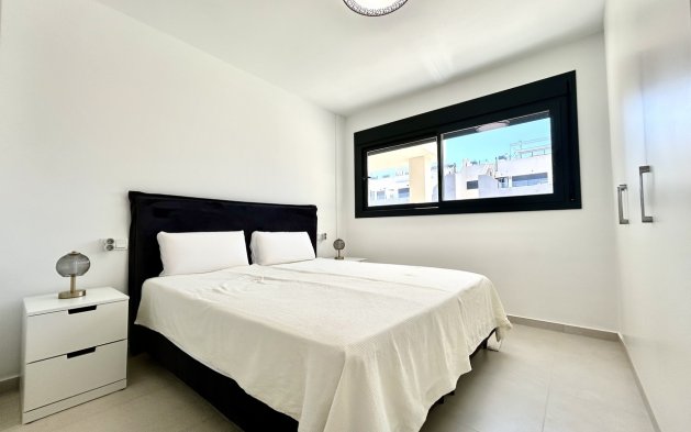 Resale - Apartment / flat - Orihuela Costa - Los Dolses