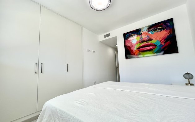 Resale - Apartment / flat - Orihuela Costa - Los Dolses