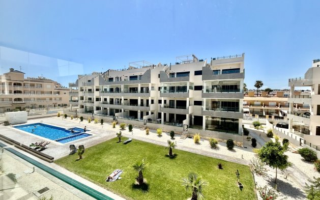 Resale - Apartment / flat - Orihuela Costa - Los Dolses